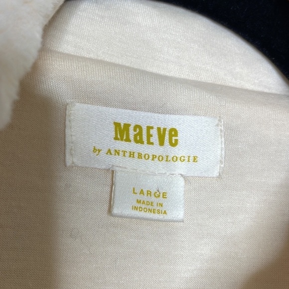 Mauve Reversible Faux Fur Vest - Picture 4 of 9